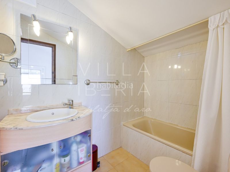 Foto 5616a035-7f33-4867-9e33-2ffb2a34d31a. Casa en avenida rossello 26 exclusiva casa con vistas al mar cerca de la playa de torre valentina en Sant Antoni de Calonge
