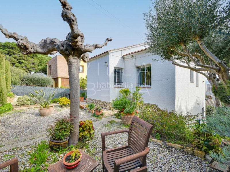 Foto b26610ef-7338-4805-b48d-1109137be837. Casa en avenida rossello 26 exclusiva casa con vistas al mar cerca de la playa de torre valentina en Sant Antoni de Calonge