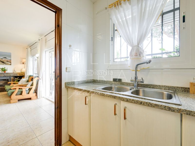 Foto b9d2093f-98c3-4b23-9da3-b04438fa7754. Casa en avenida rossello 26 exclusiva casa con vistas al mar cerca de la playa de torre valentina en Sant Antoni de Calonge