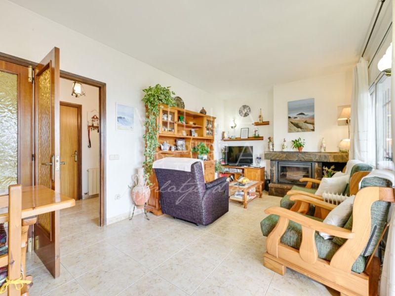 Foto eacf815f-f219-45dd-bd85-71921600ee80. Casa en avenida rossello 26 exclusiva casa con vistas al mar cerca de la playa de torre valentina en Sant Antoni de Calonge