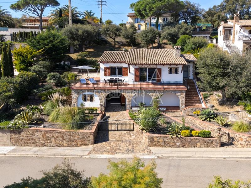 Foto cbd0ed13-e4f9-4b46-8eb5-2d1cd4676c1c. Casa a calle oliveres 7 a Urbanitzacions Platja d´Aro
