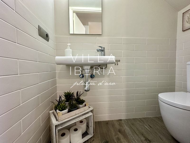 Foto 43a3a592-b3c2-49d5-892c-a70e59517003. Casa en calle punta prima 7 elegante casa adosada en primera linea de la marina de port daro en Platja d´Aro