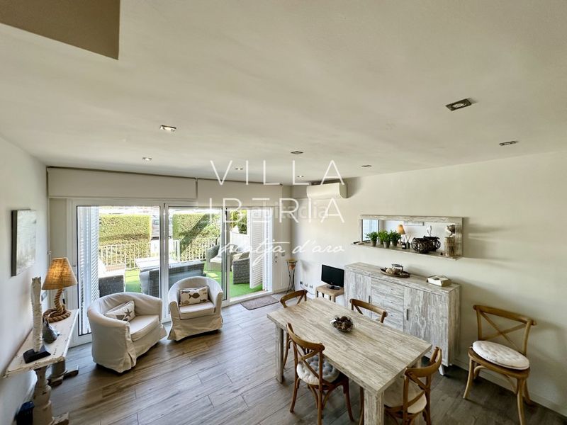 Foto 71ebe1be-8ad6-44eb-abb9-74f13cad7727. Casa en calle punta prima 7 elegante casa adosada en primera linea de la marina de port daro en Platja d´Aro