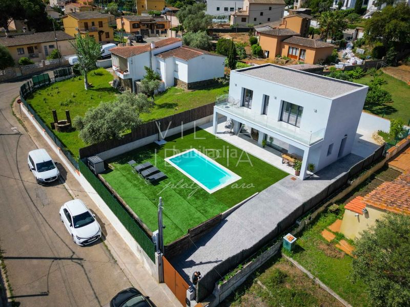 Foto 3f5eb3ef-e021-40d3-90e4-246347614635. Casa a calle tordera 3 a Cabanyes-Mas Ambrós-Mas Pallí Calonge