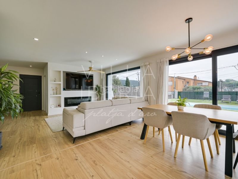 Foto 77a39e24-82a7-4985-aa55-853848825779. Casa a calle tordera 3 a Cabanyes-Mas Ambrós-Mas Pallí Calonge