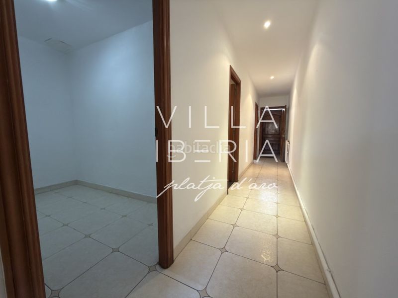 Foto 1e91bb37-d912-4a8b-8936-2c094d5bb4c1. Casa en carretera girona 123 encantadora casa de pueblo con jardín soleado en ubicación central en Sant Feliu de Guíxols