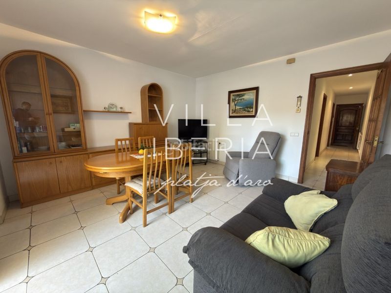 Foto 3b6366ca-dd48-42f9-82d0-47614b5ef6af. Casa en carretera girona 123 encantadora casa de pueblo con jardín soleado en ubicación central en Sant Feliu de Guíxols