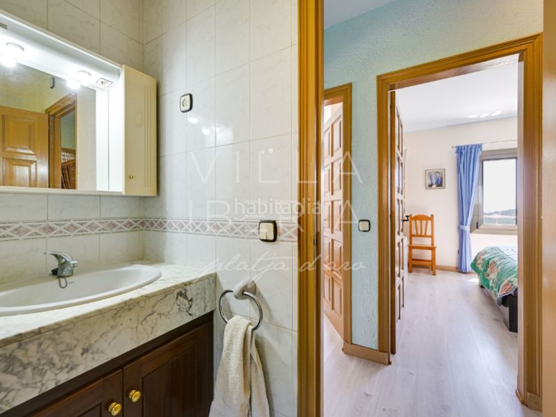 Foto 6f487fab-5471-495f-a020-0ff561e2f479. Casa a calle siena 1 a Cabanyes-Mas Ambrós-Mas Pallí Calonge