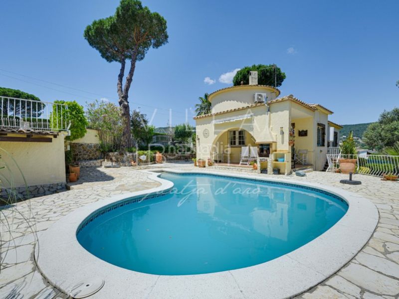 Foto fe699129-96fc-44ce-9e50-d9d61041ad13. Casa a Cabanyes-Mas Ambrós-Mas Pallí Calonge