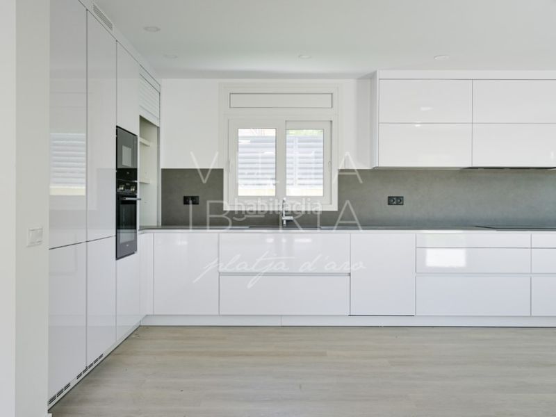 Foto e01765bb-da4c-4d52-9689-cf3c83762f2f. Casa a calle codolar d'en gotes (des) 1 a La Fosca - Cala Margarida Palamós