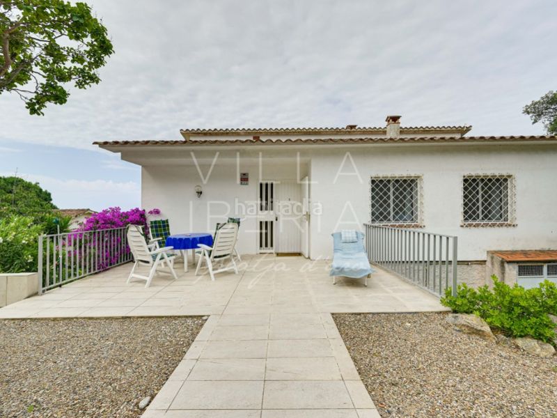 Foto 588348c1-c275-4ed0-ad0d-c35f48fcdb3f. Casa a passeig amatista 11 a Los Pinos-Politur Platja d´Aro