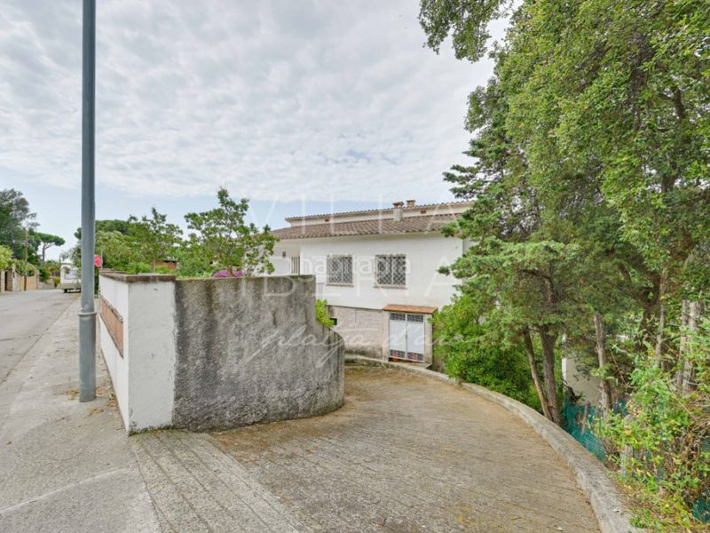 Foto ed89de5c-8c02-4014-835e-03e4f3ca7c4d. Casa a passeig amatista 11 a Los Pinos-Politur Platja d´Aro