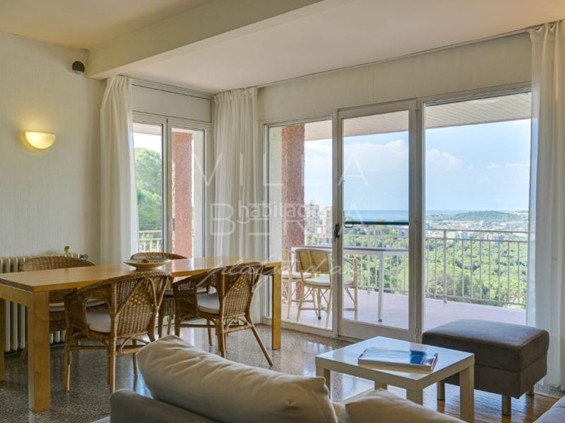 Foto f5ec80ef-7dd6-42d4-93d0-eaa358efeadc. Casa a passeig amatista 11 a Los Pinos-Politur Platja d´Aro