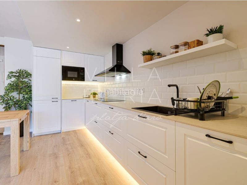 Foto 123af68d-775d-4c67-9042-f47995810d66. Apartamento en avenida catalans universals dels 8 impecable apartamento en port daro con vista a la marina en Platja d´Aro