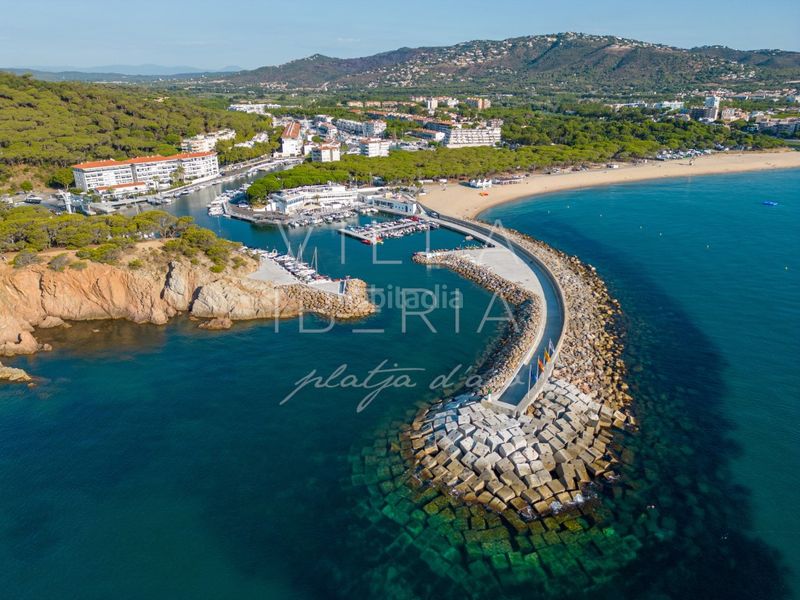 Foto 1bc1ccb9-3b62-4e95-8b4d-c776900190d5. Apartamento en avenida verona i terol 14 exclusivo ático en port daro en Platja d´Aro