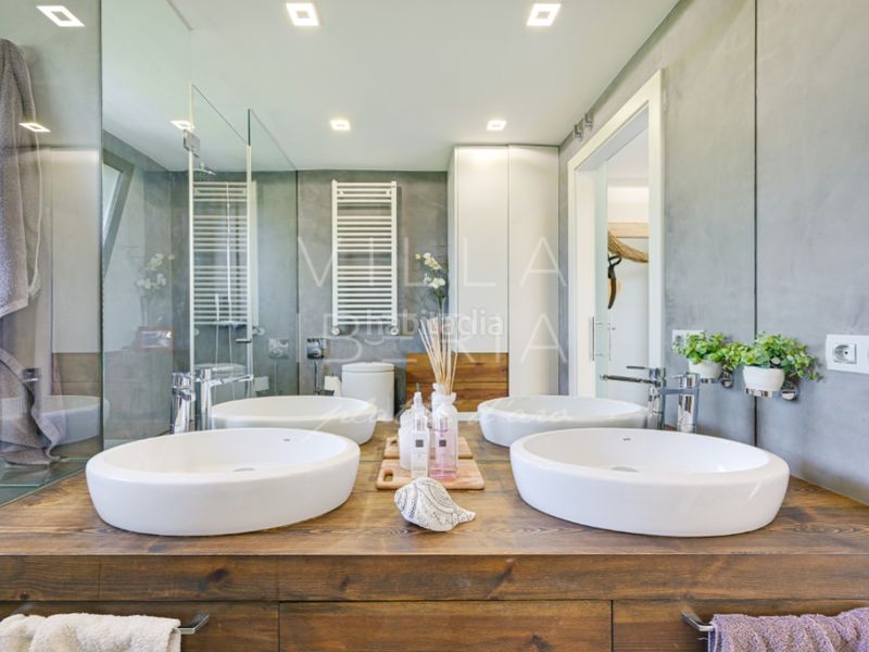 Foto 2692e0df-accb-422e-a79b-0646f30d58da. Apartamento en avenida verona i terol 14 exclusivo ático en port daro en Platja d´Aro