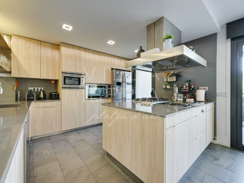 Foto 74fc4a5a-85ab-497b-99b6-17a2e19ef4ef. Apartamento en avenida verona i terol 14 exclusivo ático en port daro en Platja d´Aro