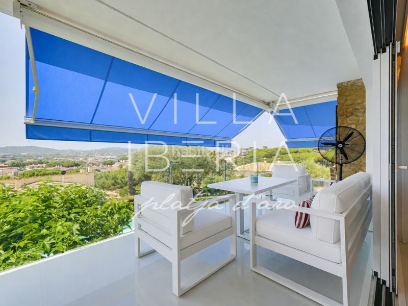 Foto f4e8df31-7435-48f1-b5b3-1106e239f4e0. Casa en calle sant narcis 9 villa renovada con piscina, vistas al mar y excelente ubicación cerca del centro en Platja d´Aro