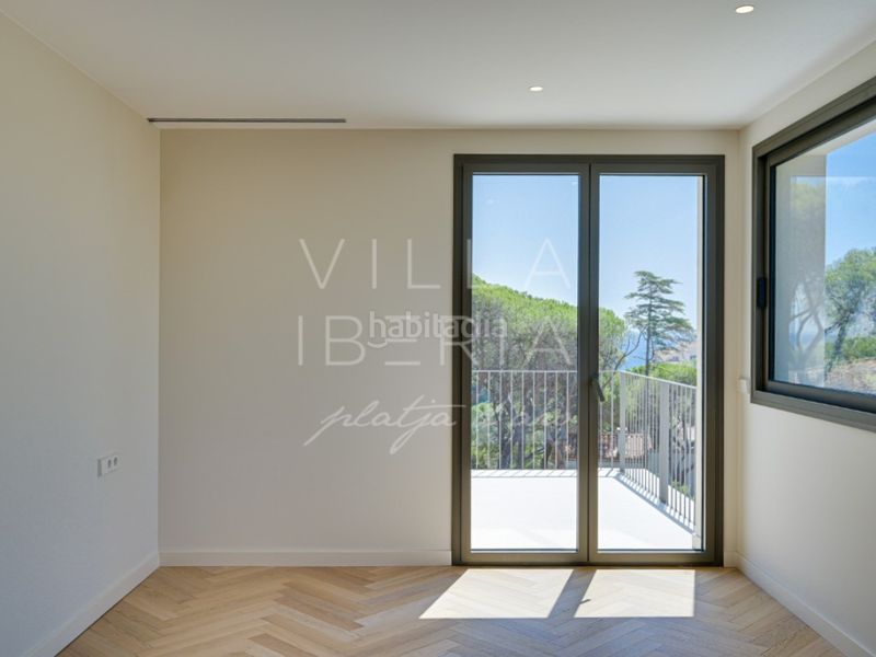 Foto 188bd227-a81a-48f1-a00f-eb52c0e75188. Casa en calle gaziel 6 elegante villa clásica reformada con vistas al mar y ubicación privilegiada en Platja d´Aro