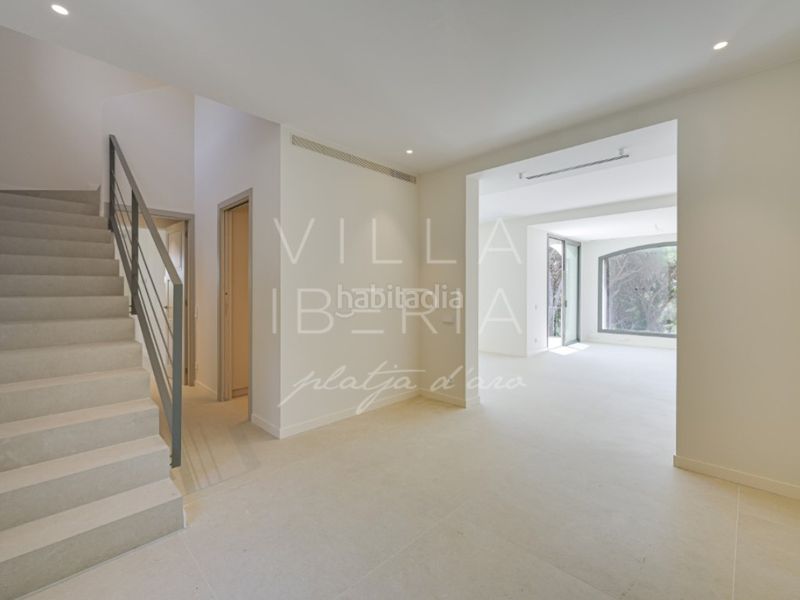 Foto 1b684900-c510-4085-8713-637fd82491ff. Casa en calle gaziel 6 elegante villa clásica reformada con vistas al mar y ubicación privilegiada en Platja d´Aro