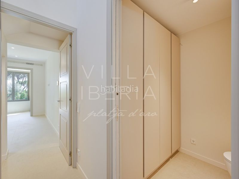 Foto 38fe41fc-0533-4cf3-b113-a23e8889c80e. Casa en calle gaziel 6 elegante villa clásica reformada con vistas al mar y ubicación privilegiada en Platja d´Aro