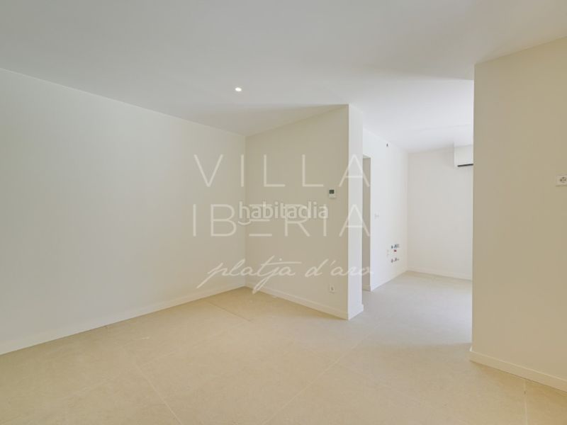 Foto 43dfb204-628e-414a-8b02-fd9f1b39f1f3. Casa en calle gaziel 6 elegante villa clásica reformada con vistas al mar y ubicación privilegiada en Platja d´Aro