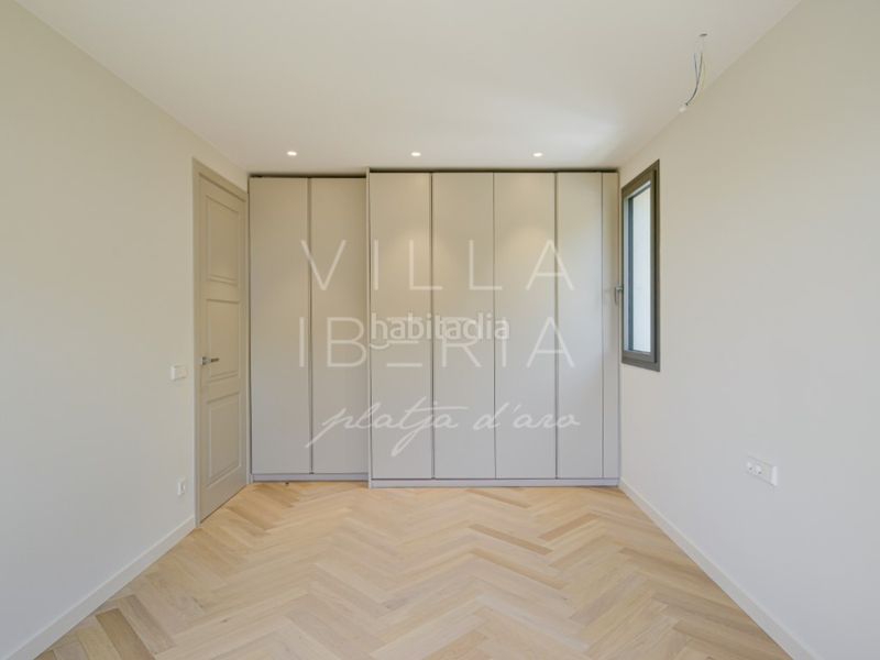 Foto dc2068fc-7570-427f-8d27-81dc4406cdbe. Casa en calle gaziel 6 elegante villa clásica reformada con vistas al mar y ubicación privilegiada en Platja d´Aro