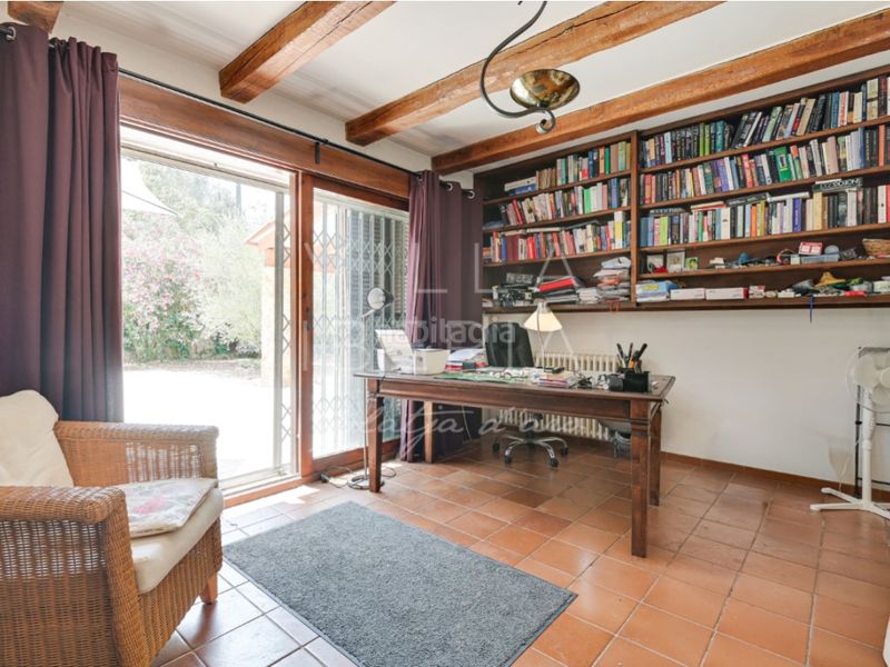 Foto 4889e3aa-6a89-4e38-b465-db6647a205f9. Casa en avenida de la costa brava 118 villa de carácter en Golf Costa Brava, con amplios espacios y un excelente potencial de actualización en Santa Cristina d´Aro