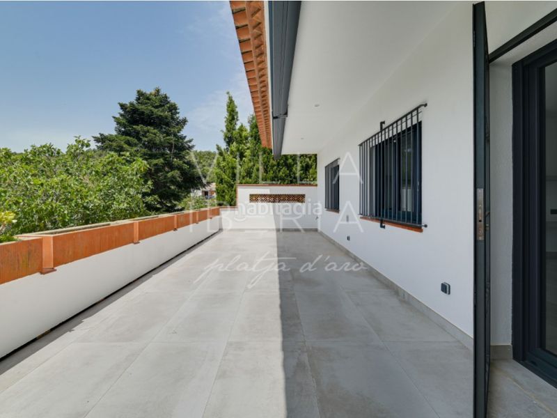 Foto a678be96-29fe-4f74-b1c8-438d914bea71. Casa amb aparcament piscina a Los Pinos-Politur Platja d´Aro