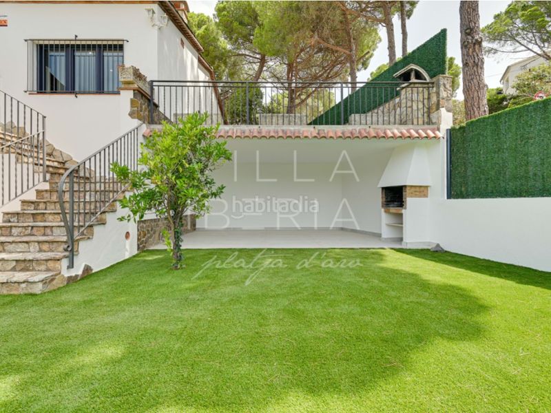 Foto a8a3c942-9d15-466b-82b1-d55da15eed64. Casa amb aparcament piscina a Los Pinos-Politur Platja d´Aro