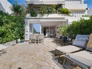 Apartament a Calle Canigo 8