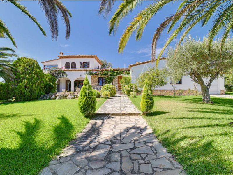 Foto a51c5b81-37ce-4033-8383-7e7093e130e2. Casa a calle palmeres 23 a Urbanitzacions Platja d´Aro