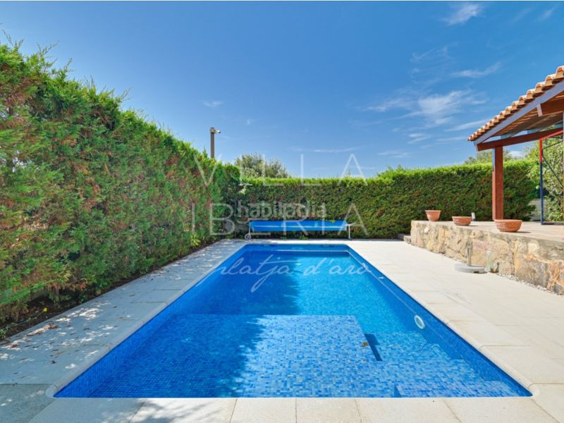 Foto d2016125-eed5-4391-b369-2be71ac186c4. Casa a calle palmeres 23 a Urbanitzacions Platja d´Aro