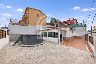 Haus in Martorelles. Casa en una sola planta martorelles