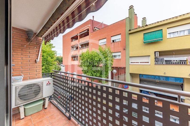 Foto a66c3c50-a799-428a-b171-4d090f5cbe4d. Casa adossada amb aparcament a Plana Lledó Mollet del Vallès