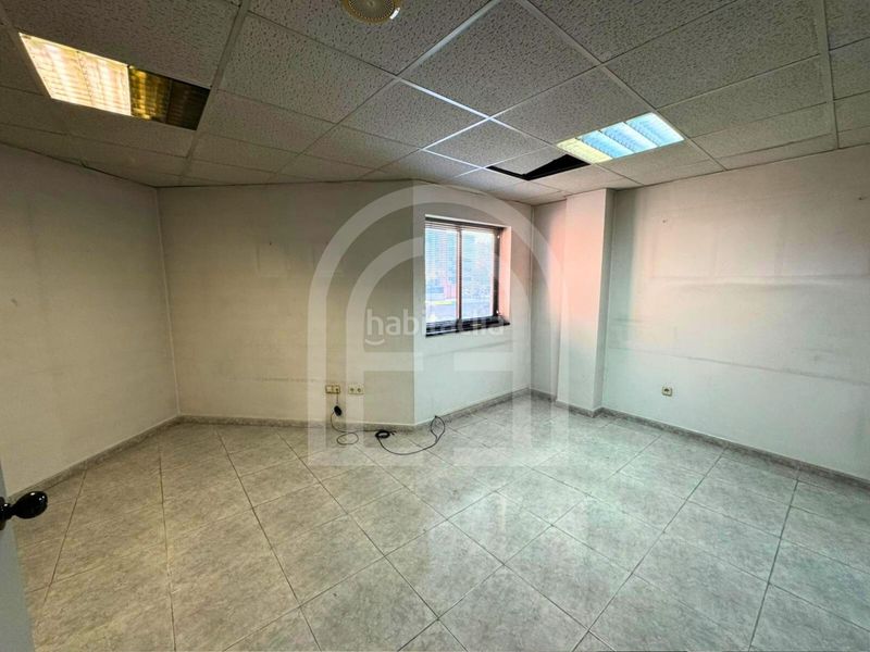 Foto a46b5327-86a1-4dc2-bdf4-1c8aed3888e8. Rent business premise in Can Borrell Mollet del Vallès