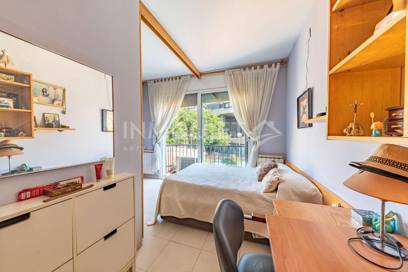 Foto d4d4907a-0300-4358-a079-7da577c7adf1. Semi detached house with fireplace heating parking in Mollet del Vallès