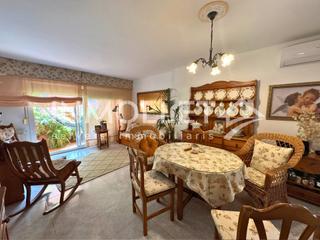 Appartement  Carrer de pau vila. Piso esquinero ideal familias