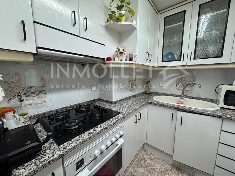 Foto f503cf85-6cd5-4438-b1f8-5a7a0851085e. Pis a Roquetes Barcelona