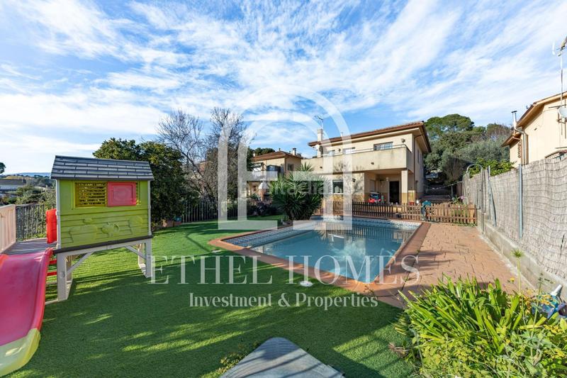 Foto 0ff2b323-5d25-40cb-9068-138d49fbf441. Haus mit parking pool in Lliçà d´Amunt