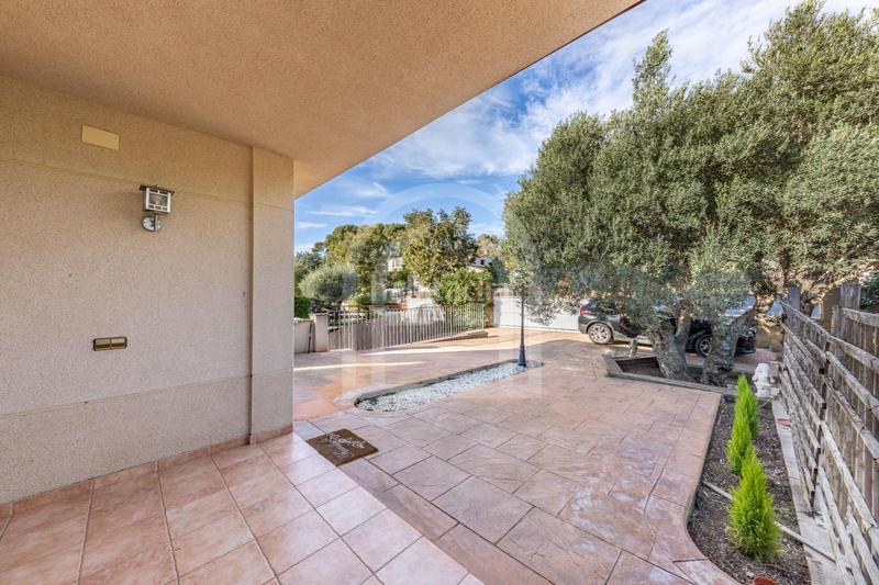 Foto 2c8eb7d6-0707-47a6-b5d3-9da404396270. Haus mit parking pool in Lliçà d´Amunt