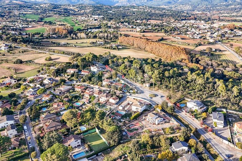 Foto 8216e6f8-6792-4d87-8808-597e2707ac6c. Haus mit parking pool in Lliçà d´Amunt