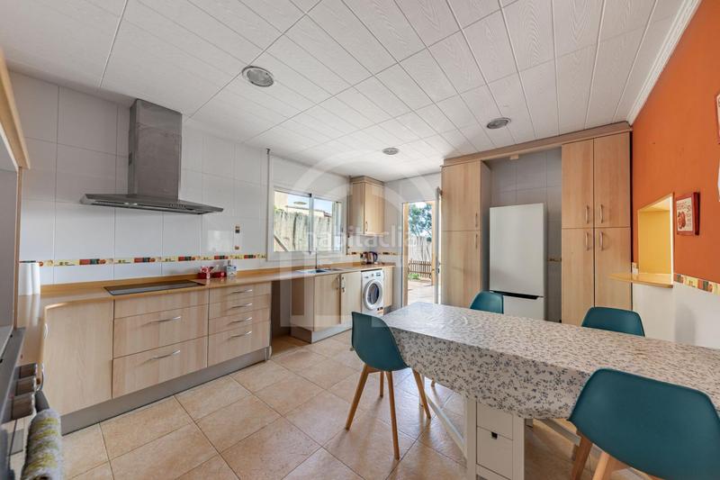 Foto d1c0cc4e-a7da-4876-8d49-7271a41daaa8. Haus mit parking pool in Lliçà d´Amunt