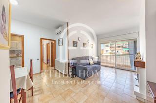 Appartement  Carrer ferrocarril. Piso en venta en mollet del valls  75 m2, 3 habitaciones, chime