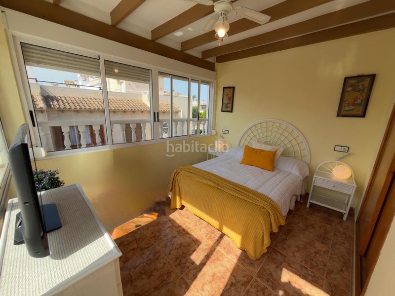 Foto 033860c0-d38a-4181-a3ea-8349ea482348. Casa adossada a calle moncayo 27 a Los Balcones-Los Altos Torrevieja