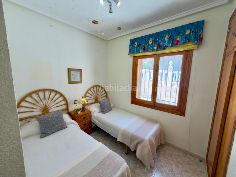 Foto 1725783b-8433-46c6-af39-390f0955d9a5. Casa adossada a calle moncayo 27 a Los Balcones-Los Altos Torrevieja