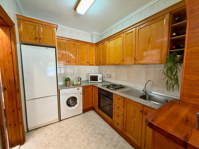 Foto f3ef3974-ffb7-459a-9b9b-0c904c0a3731. Casa adossada a calle moncayo 27 a Los Balcones-Los Altos Torrevieja