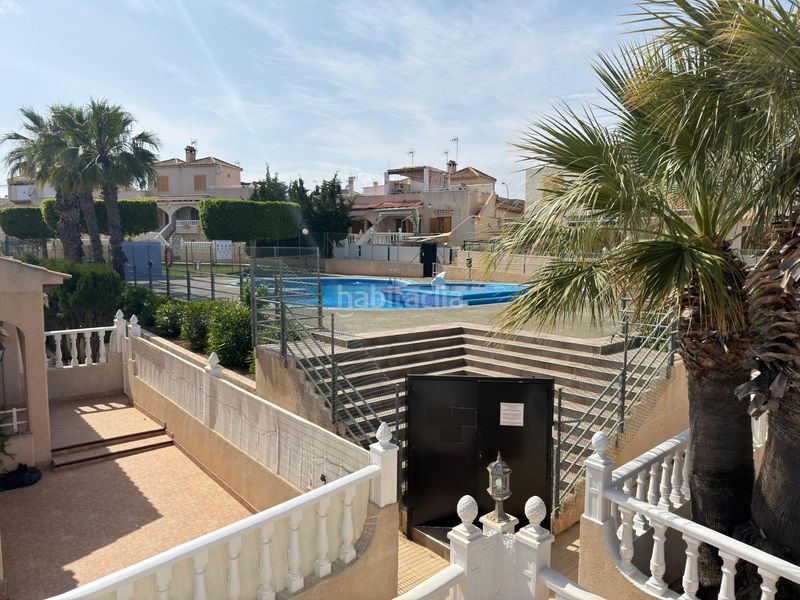Foto 23521043-b9d9-4062-9e2d-9926105e664a. Casa adossada a calle moncayo 27 a Los Balcones-Los Altos Torrevieja