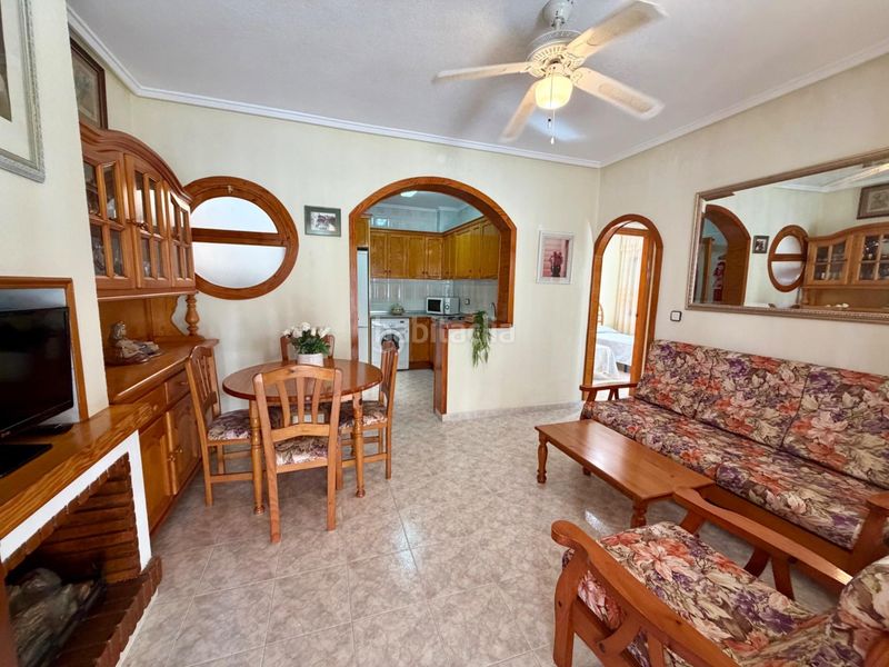 Foto ed3a5cf0-bf89-42d1-a757-d52ffcb65dd7. Casa adossada a calle moncayo 27 a Los Balcones-Los Altos Torrevieja