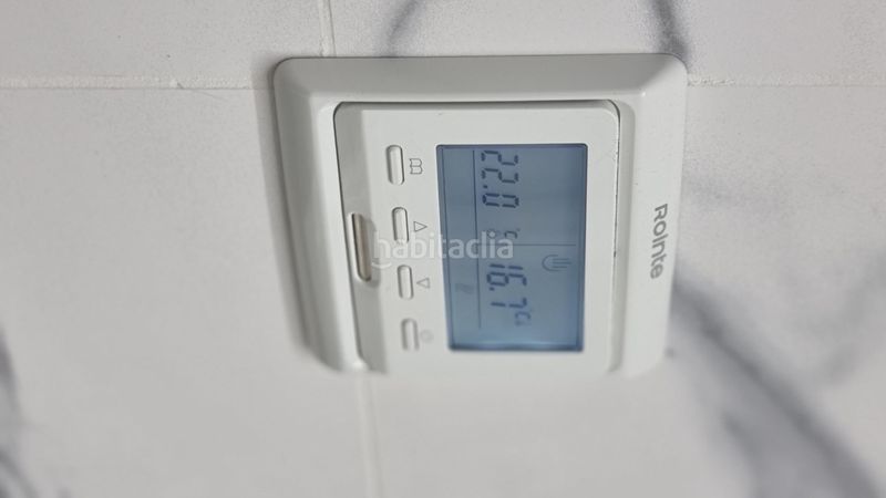 Foto 7e824df7-d5bd-4792-9873-7fb3854d2098. Apartament amb piscina a Las Piscinas Naturales Torrevieja